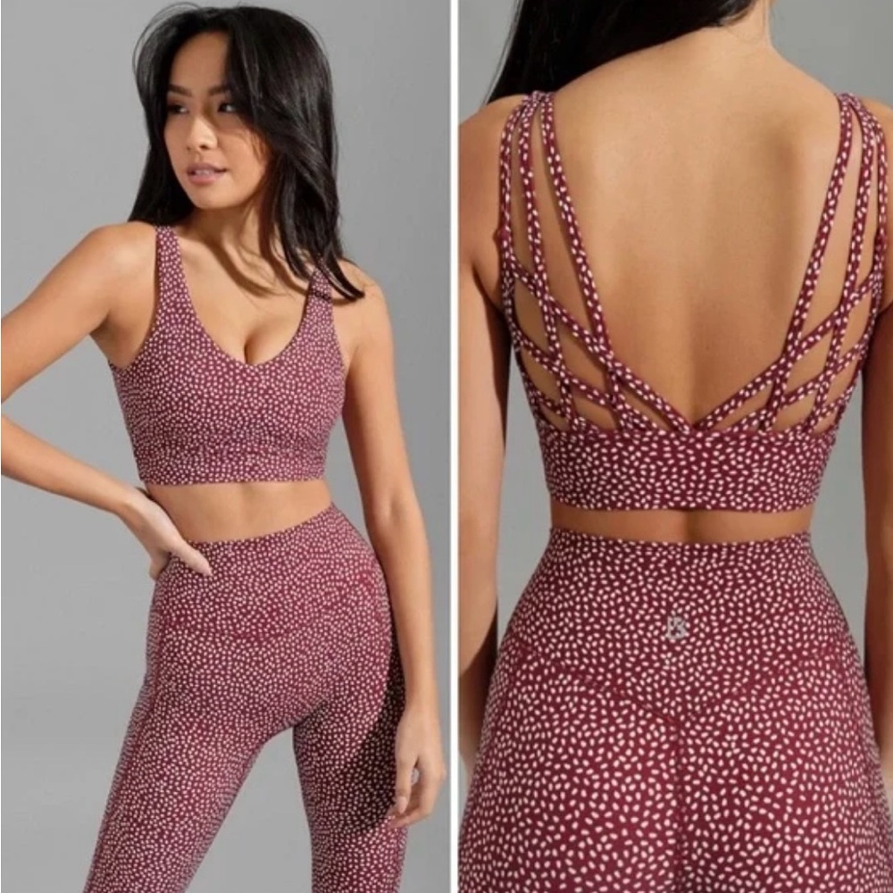Women's Maroon Printed Strappy-Back Sports Bra & Legging Set